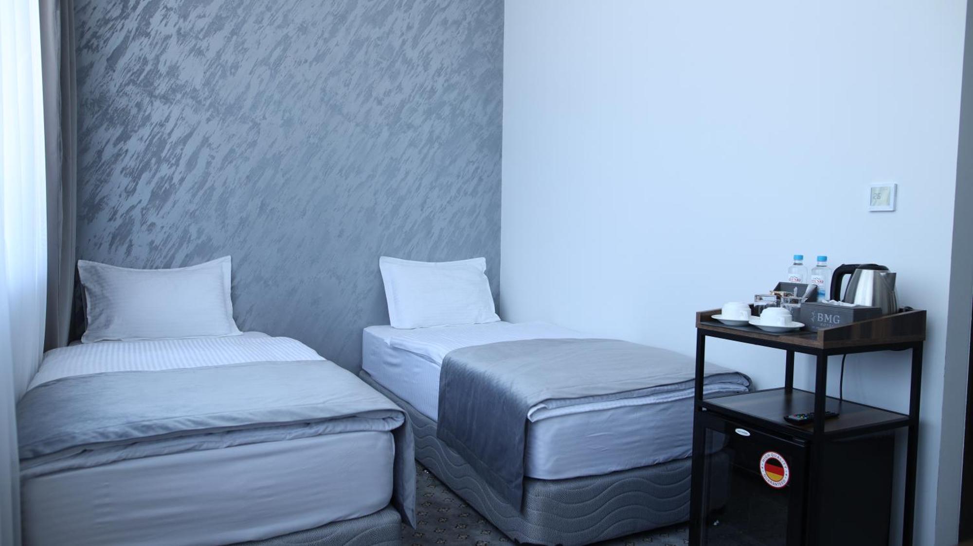 Bmg Hotel By Grigoryans Group غوريس المظهر الخارجي الصورة